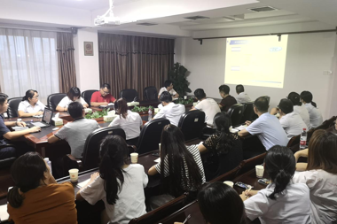 財(cái)鑫金控風(fēng)險(xiǎn)管理部組織召開擔(dān)保法律實(shí)務(wù)培訓(xùn)
