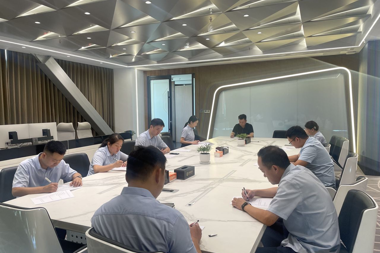 財(cái)鑫集團(tuán)第八黨支部舉辦“講政治、重規(guī)矩、做表率”黨紀(jì)法規(guī)知識(shí)測試